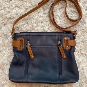 Navy crossbody bag